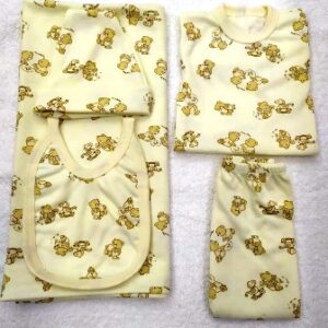 Gaudi Articulo 75/1 - Ajuar recibidor para bebe de algodon estampado 5 piezas -