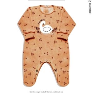 Dreams art 451 - Enterito BB plush estampa flores, con pi?, estampado central de nena -